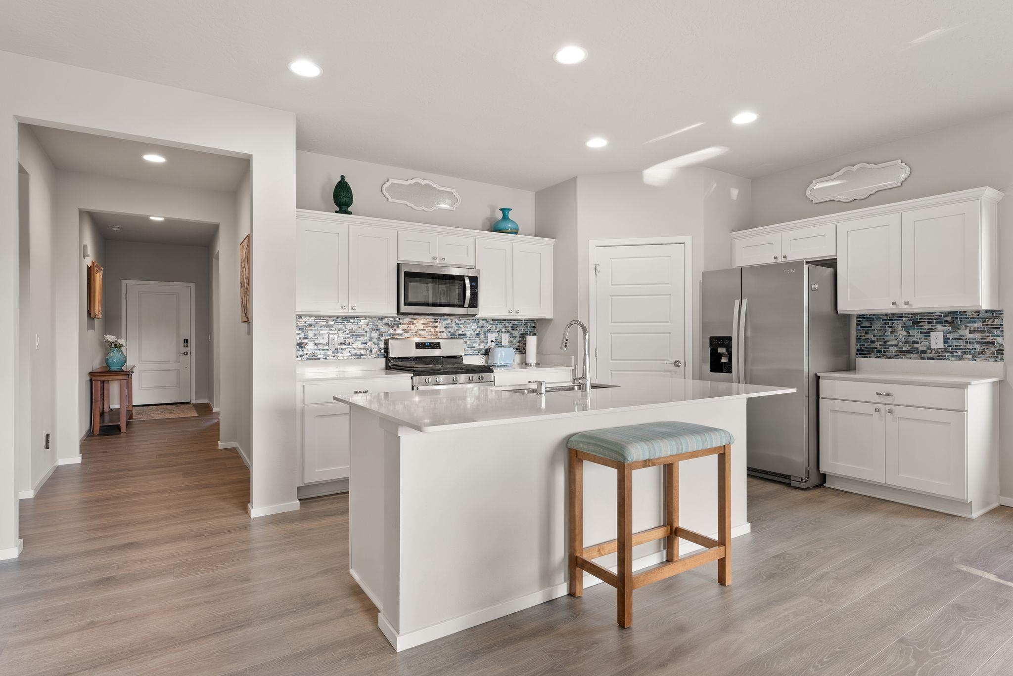 1113 South Bannen Road Spokane Valley, WA 99037 - Photo 2 of 35