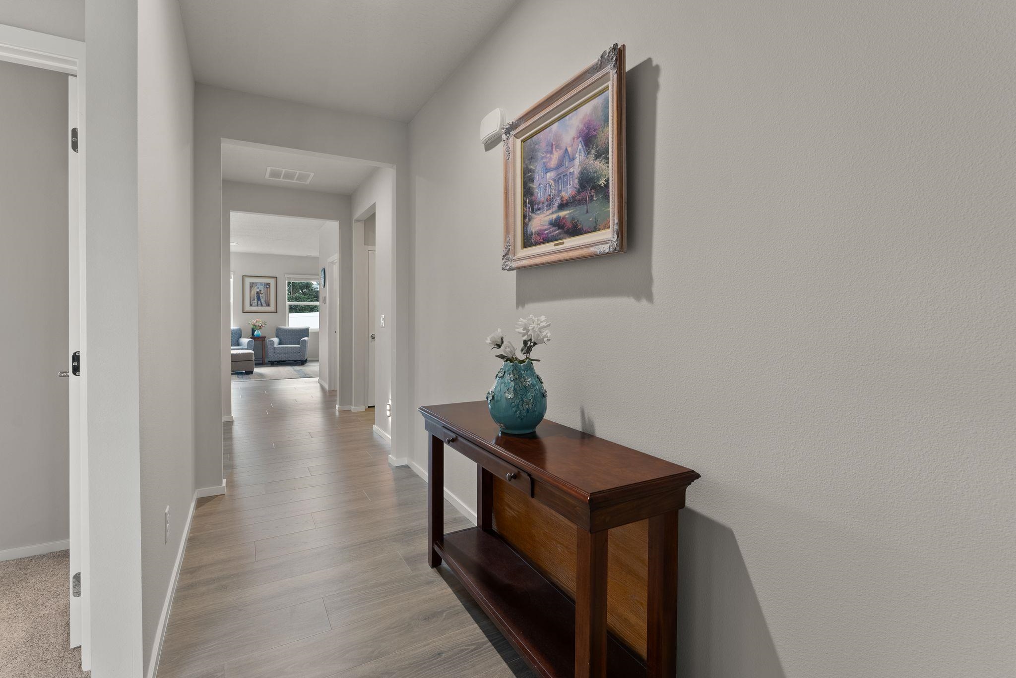 1113 South Bannen Road Spokane Valley, WA 99037 - Photo 5 of 35