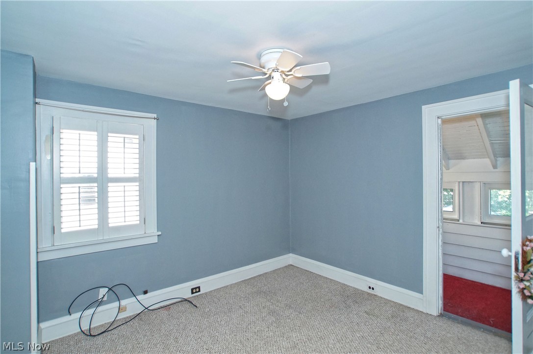 16614 West Park Road Cleveland, OH 44111 - Photo 15 of 35 Gallery Image 15
