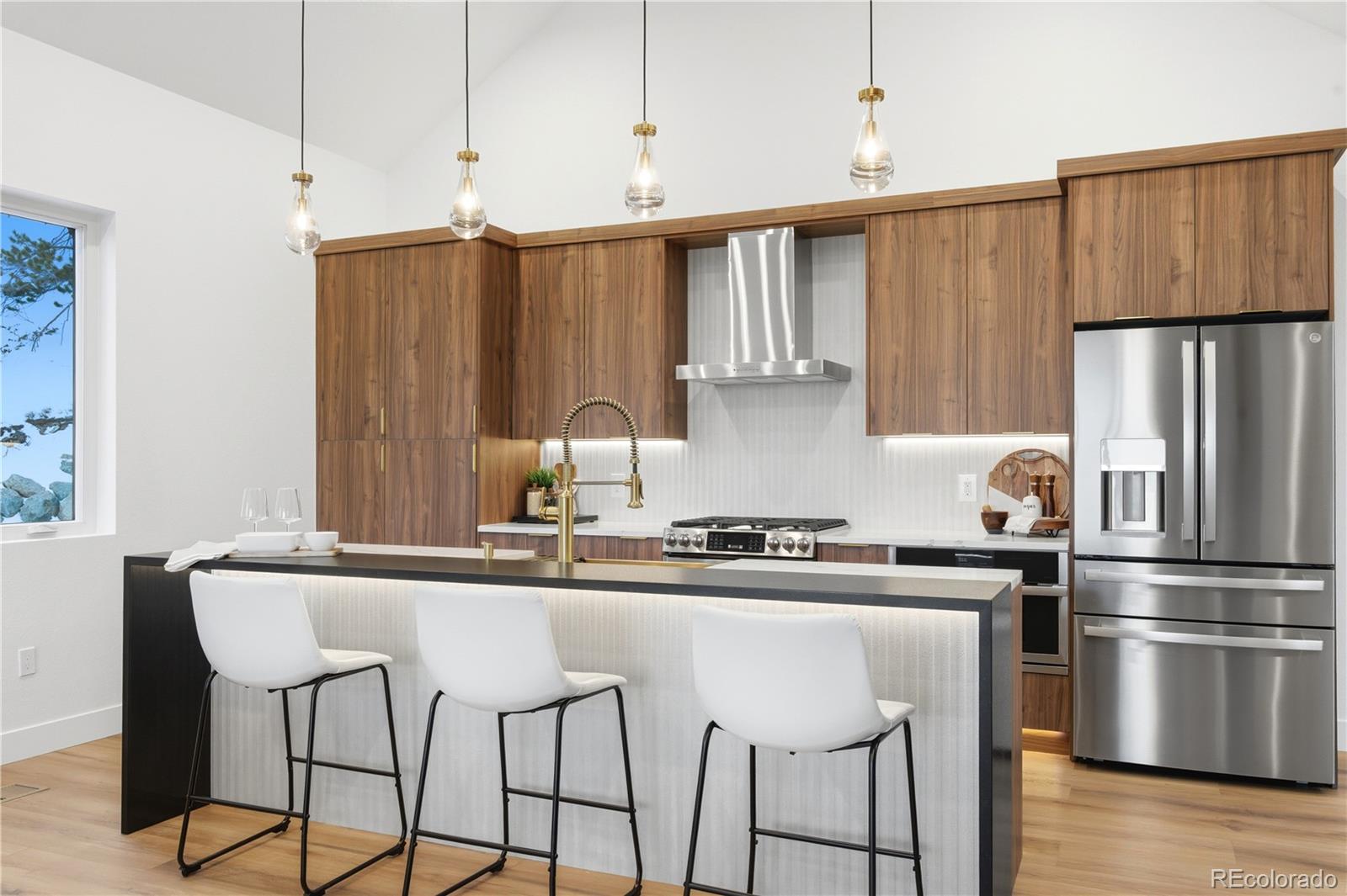 185 Hillside Road Idaho Springs, CO 80452 - Photo 8 of 32