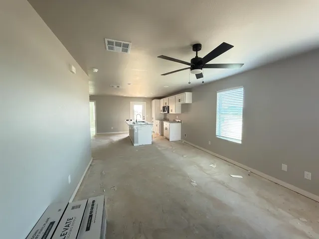 $2,750 | 427 Colorado Street, Abilene, TX 79601