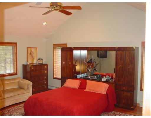 4 Robin Road North Reading, MA 01864 - Photo 7 of 10 Gallery Image 7