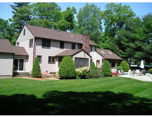 4 Robin Road North Reading, MA 01864 - Photo 10 of 10 Gallery Image 10
