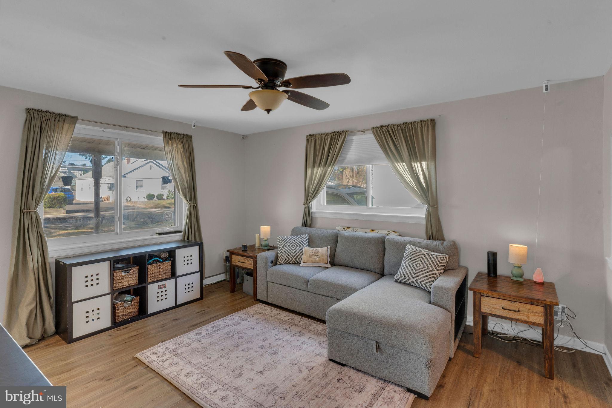 9215 Exeter Road Philadelphia, PA 19114 - Photo 6 of 24 Gallery Image 6