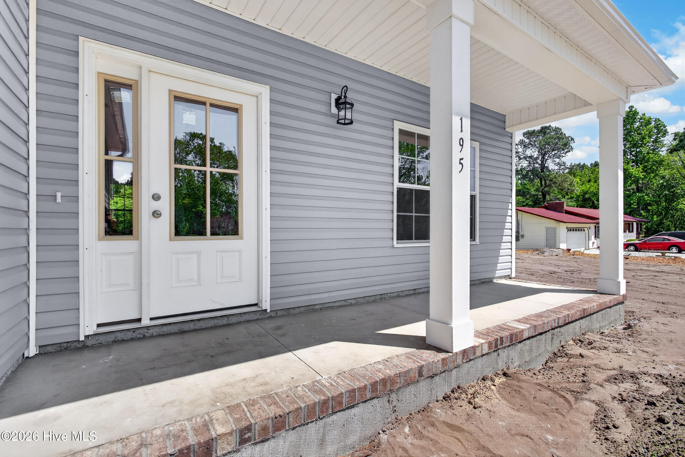 195 Briarneck Road Jacksonville, NC 28540 - Photo 4 of 35 03