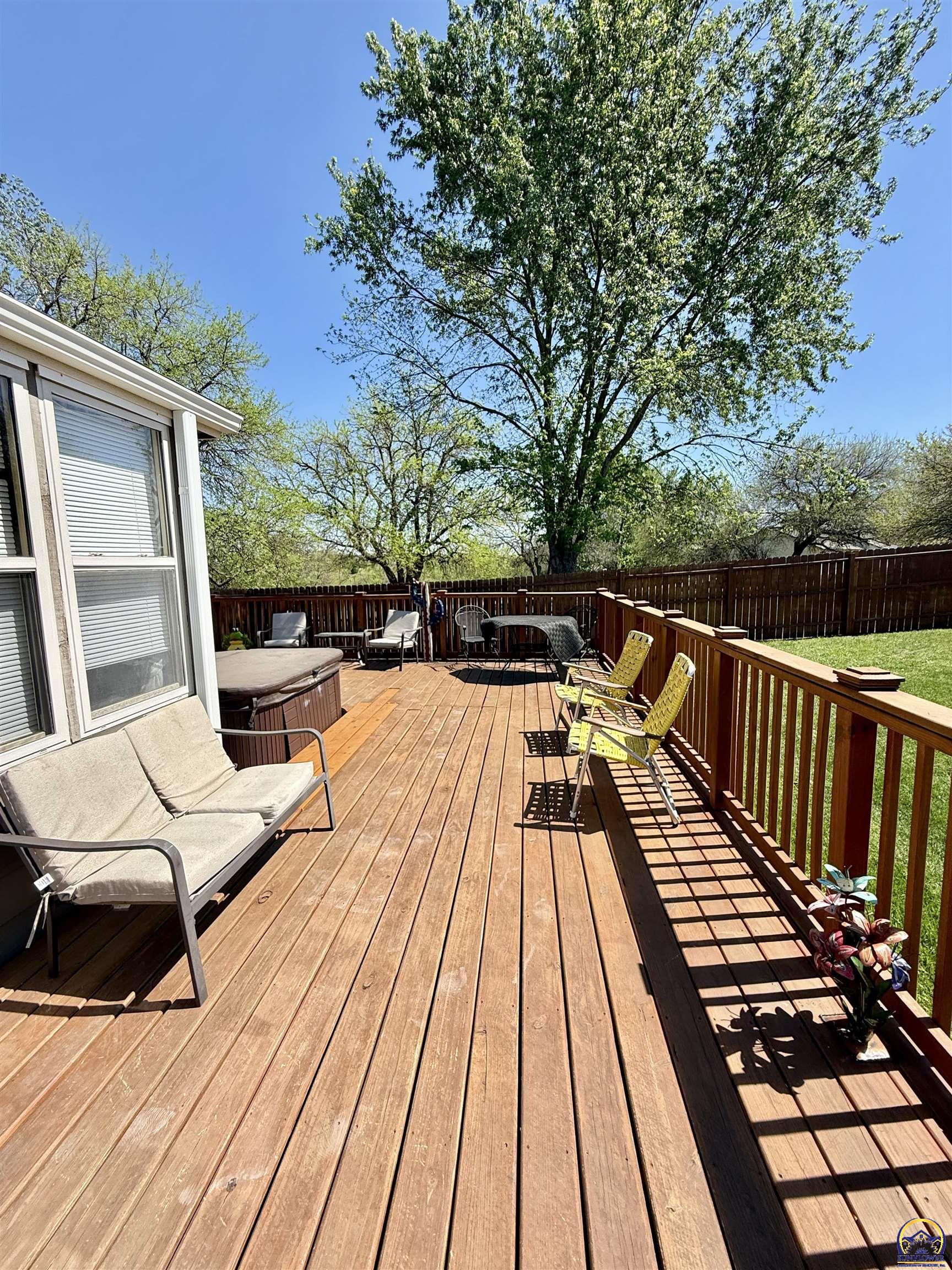 6506 Crescent Rim Drive Ozawkie, KS 66070 - Photo 45 of 72