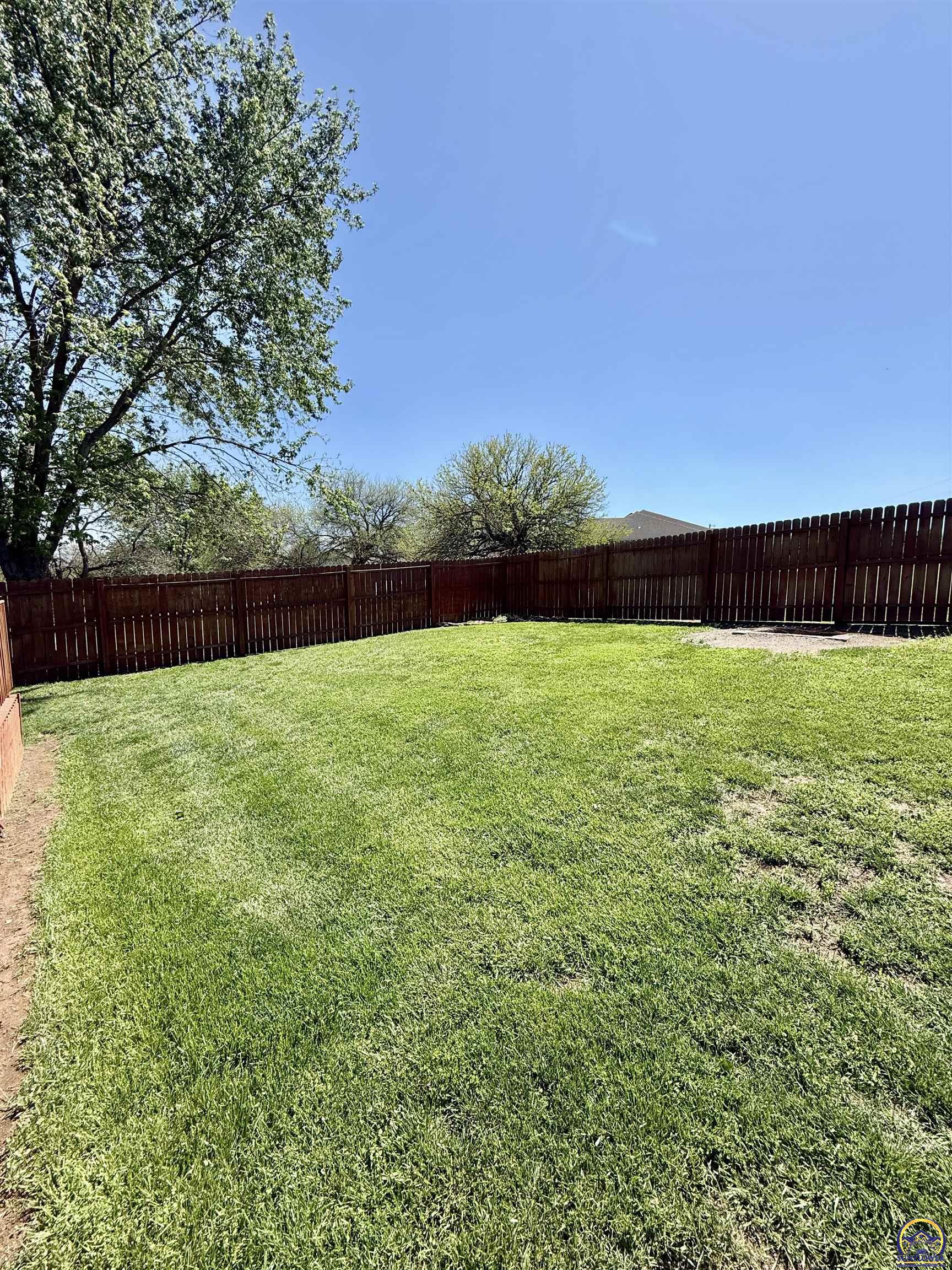 6506 Crescent Rim Drive Ozawkie, KS 66070 - Photo 47 of 72