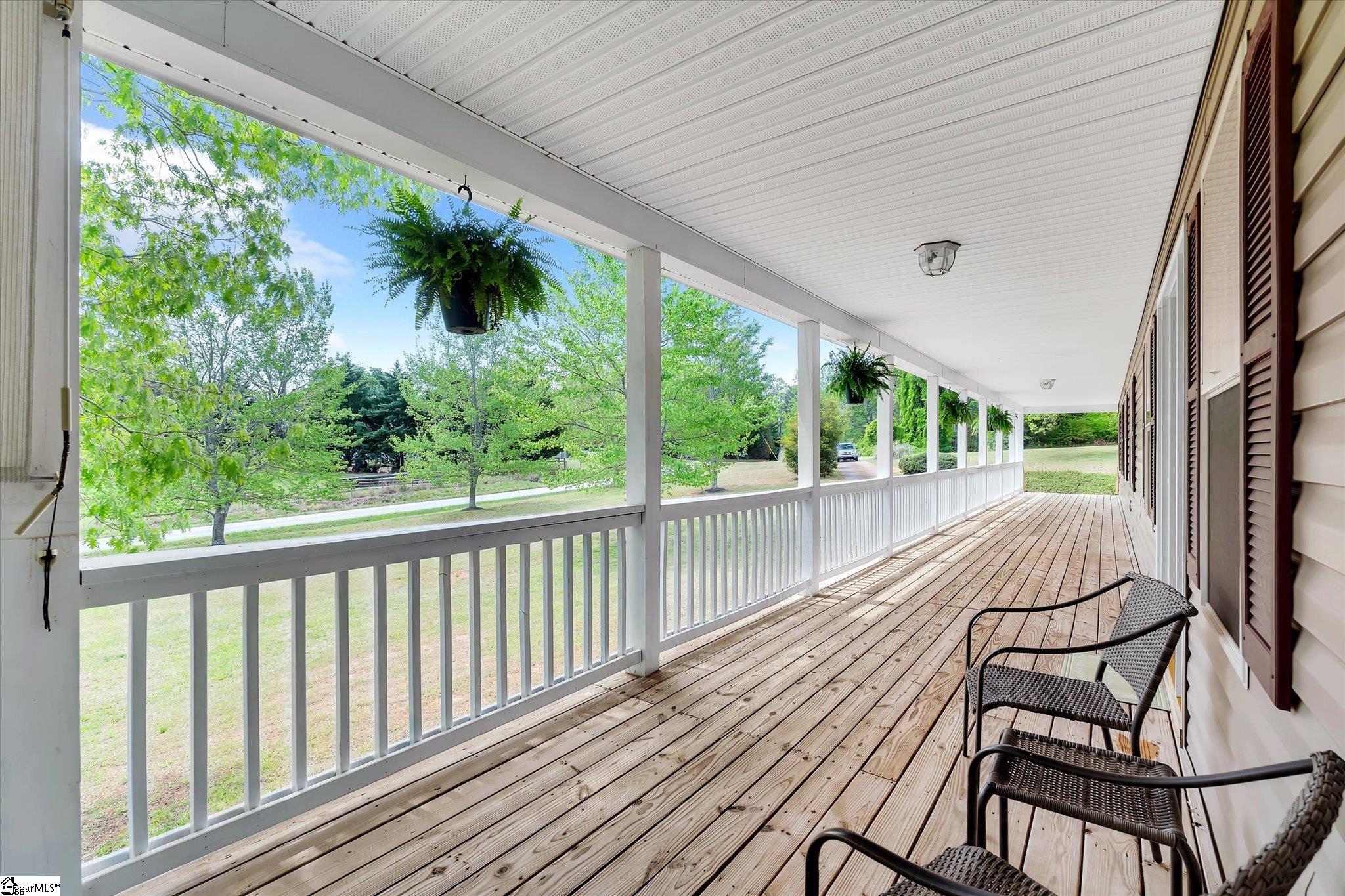 466 Mile Creek Road Pickens, SC 29671 - Photo 3 of 26