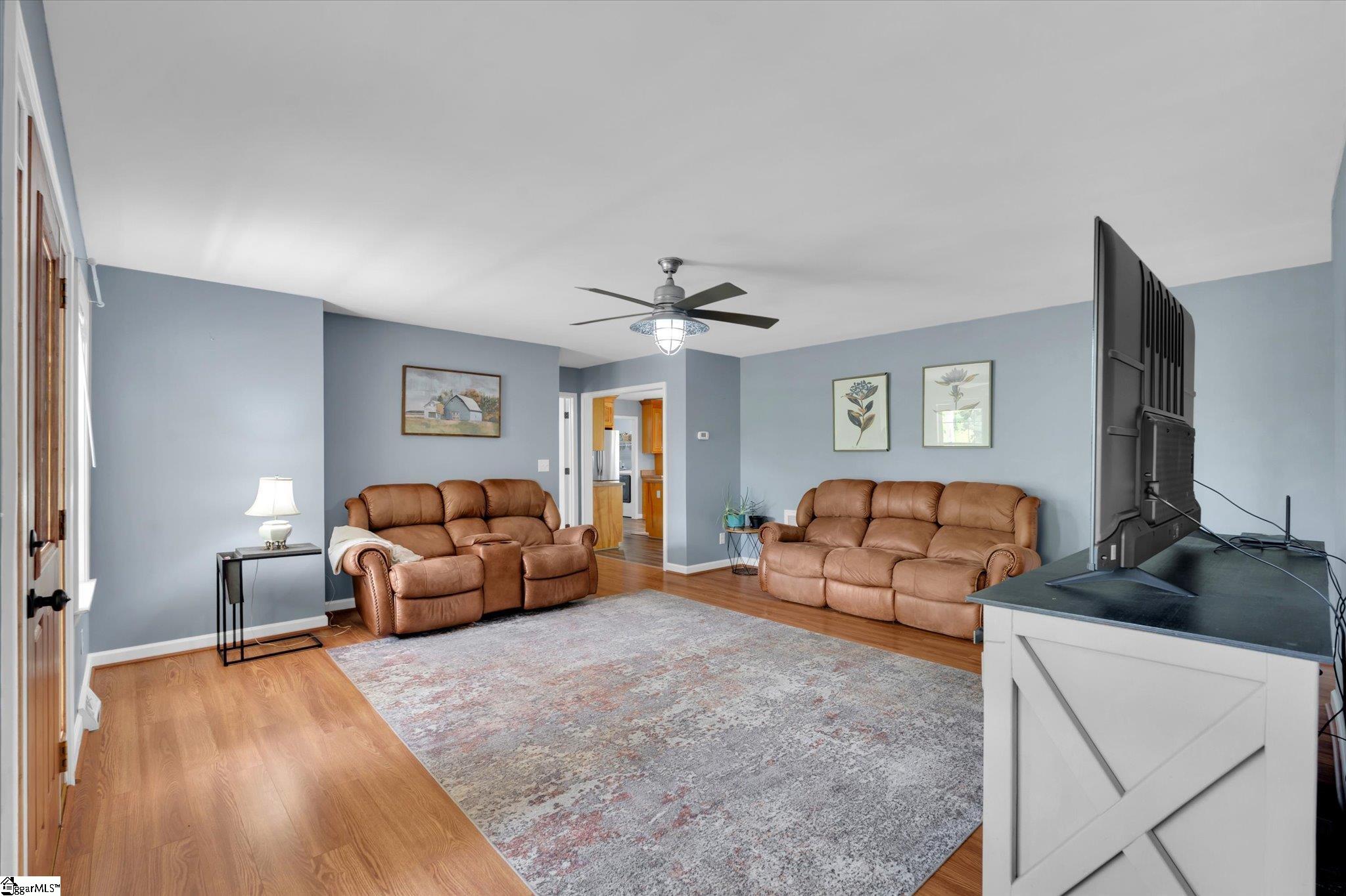 466 Mile Creek Road Pickens, SC 29671 - Photo 7 of 26