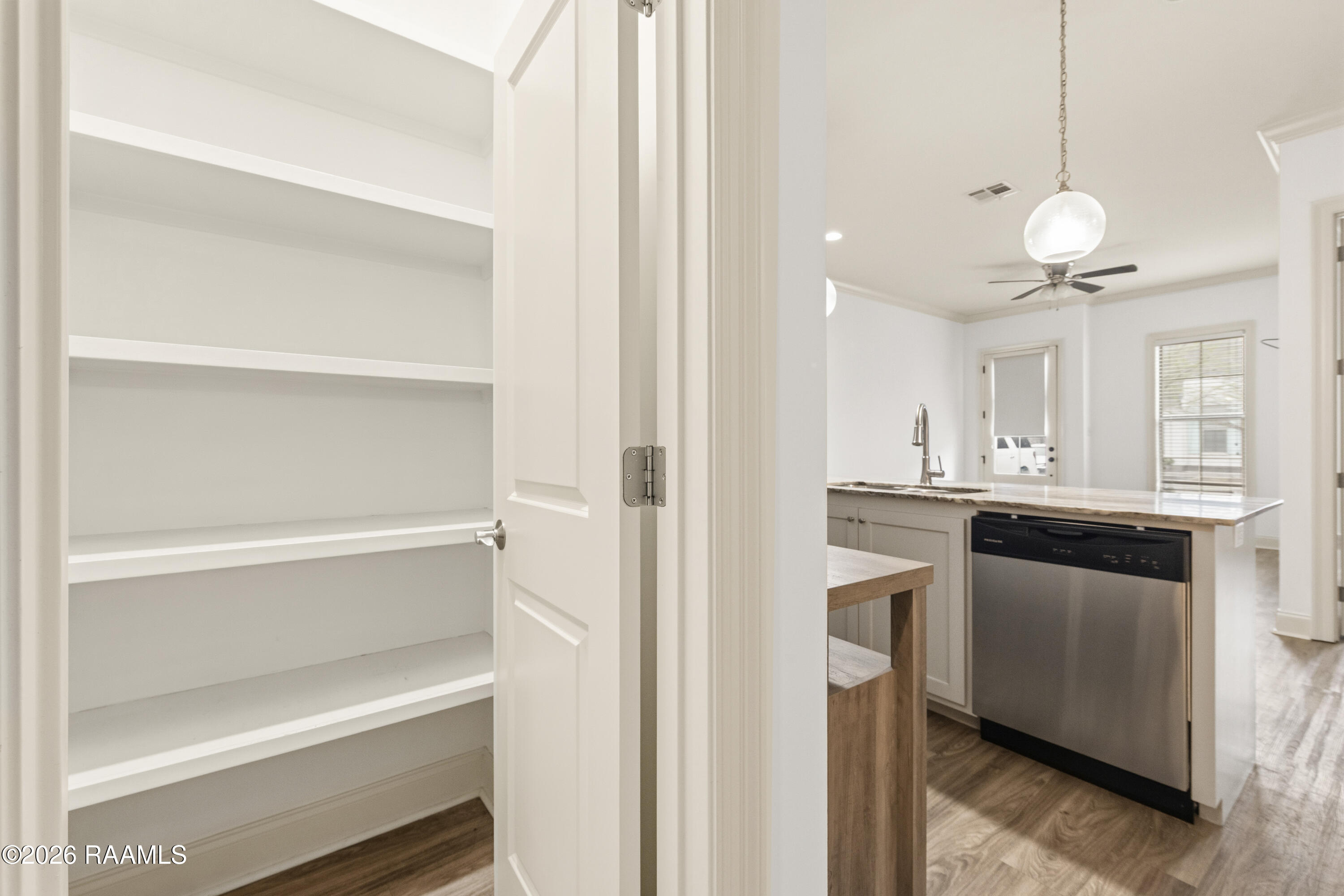 107 Rue Argenteuil Lafayette, LA 70506 - Photo 21 of 36 107RueArgenteuil-50