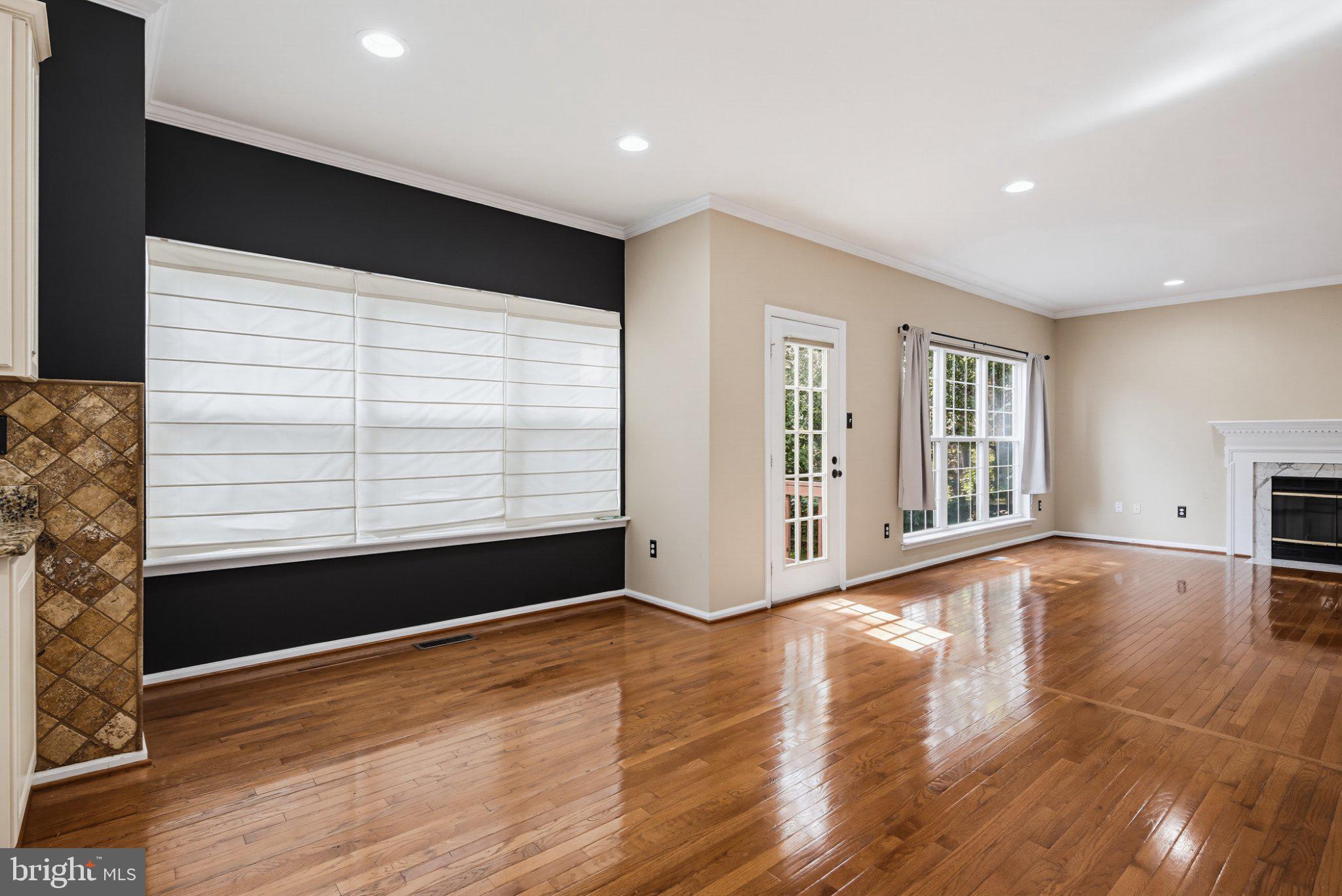 4 Summit Ridge Court Germantown, MD 20874 - Photo 7 of 35 Gallery Image 7