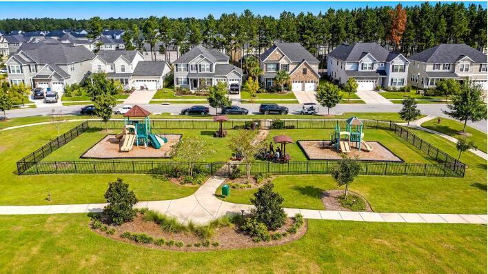 606 Quiet Valley Road Summerville, SC 29486 - Photo 16 of 19 playgound