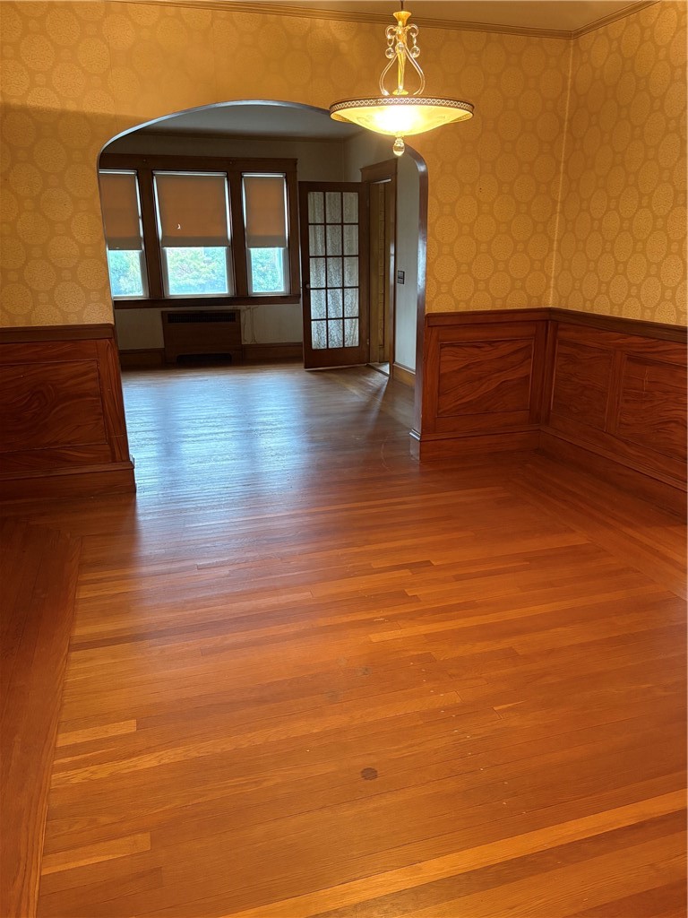 55 Stevens Road Cranston, RI 02910 - Photo 2 of 25