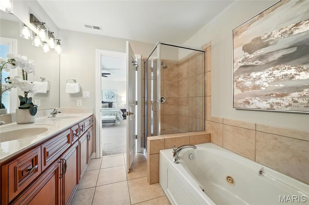 5703 Parc Ridge Way St. Louis, MO 63139 - Photo 25 of 34