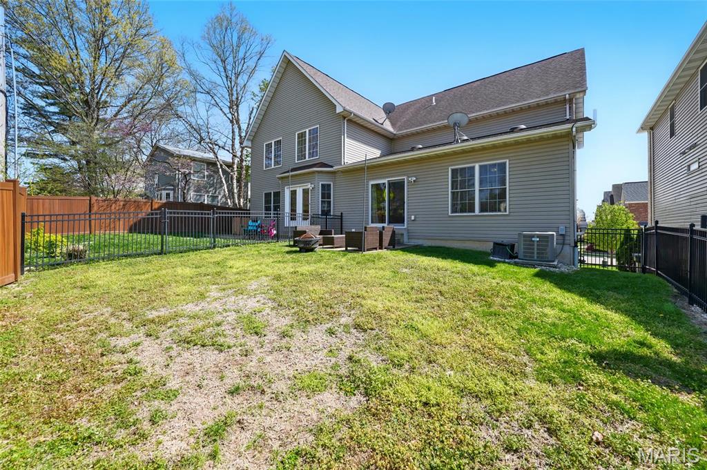 5703 Parc Ridge Way St. Louis, MO 63139 - Photo 31 of 34