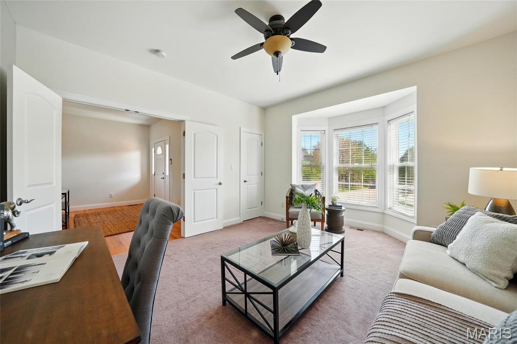 5703 Parc Ridge Way St. Louis, MO 63139 - Photo 8 of 34