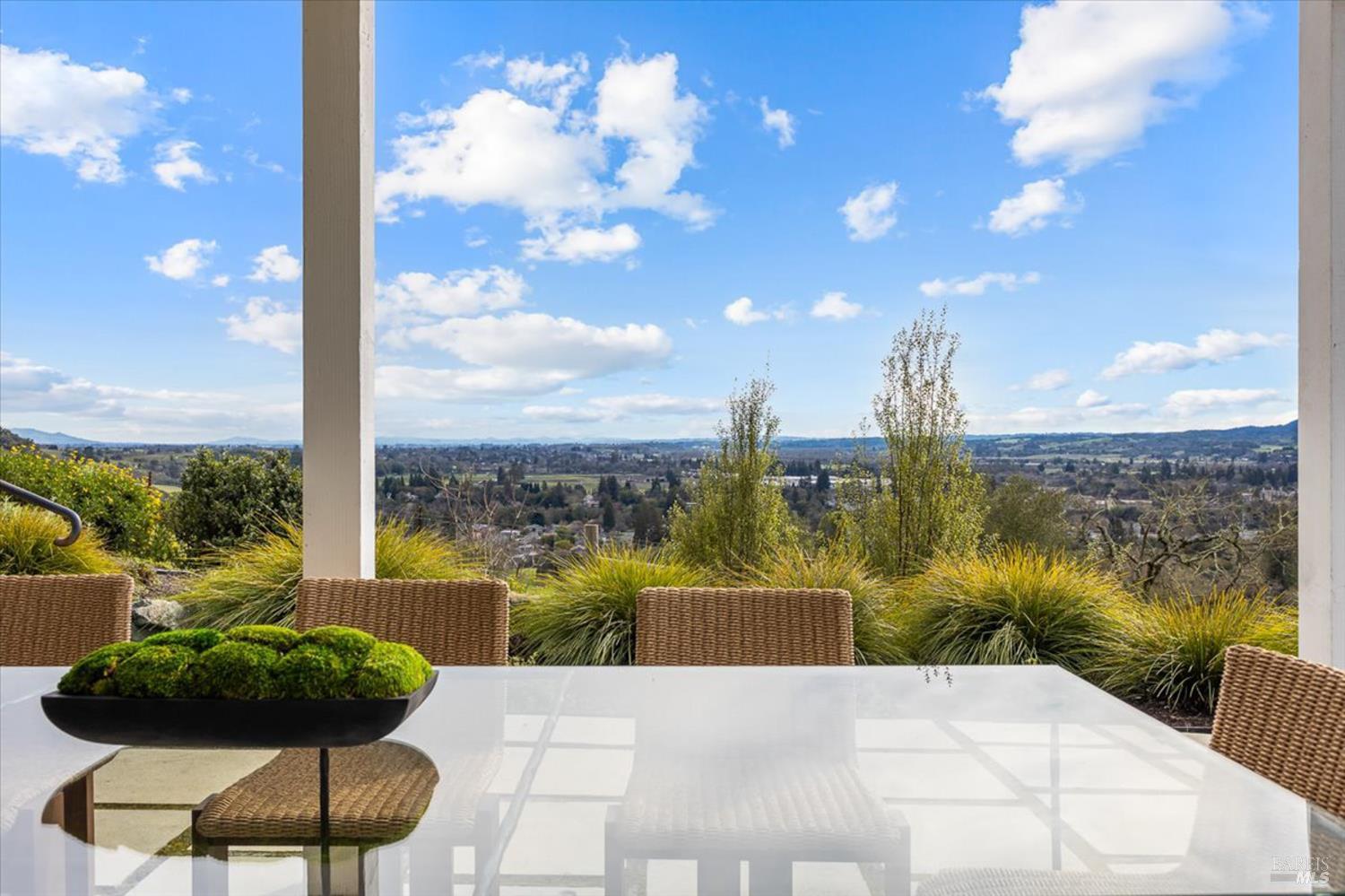 775 Benjamin Way Healdsburg, CA 95448 - Photo 64 of 96 a view of a terrace with furniture