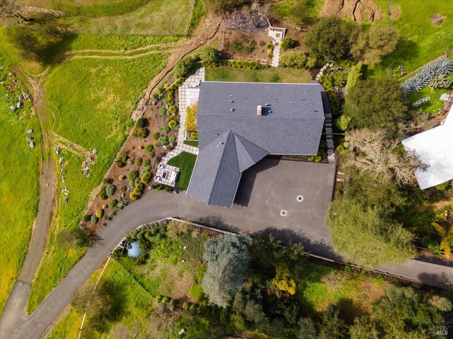 775 Benjamin Way Healdsburg, CA 95448 - Photo 76 of 96 an aerial view of residential houses with outdoor space