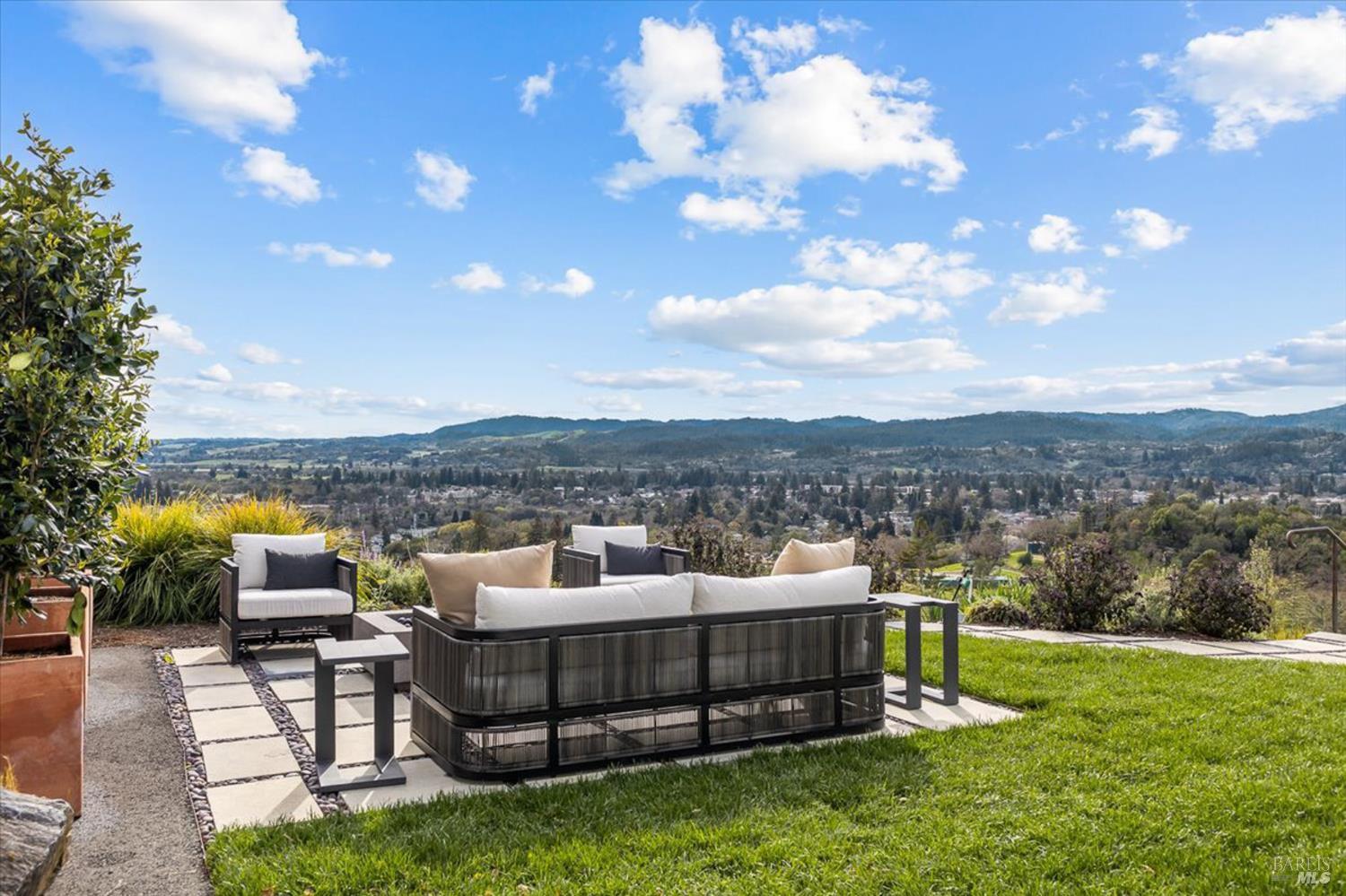 775 Benjamin Way Healdsburg, CA 95448 - Photo 79 of 96