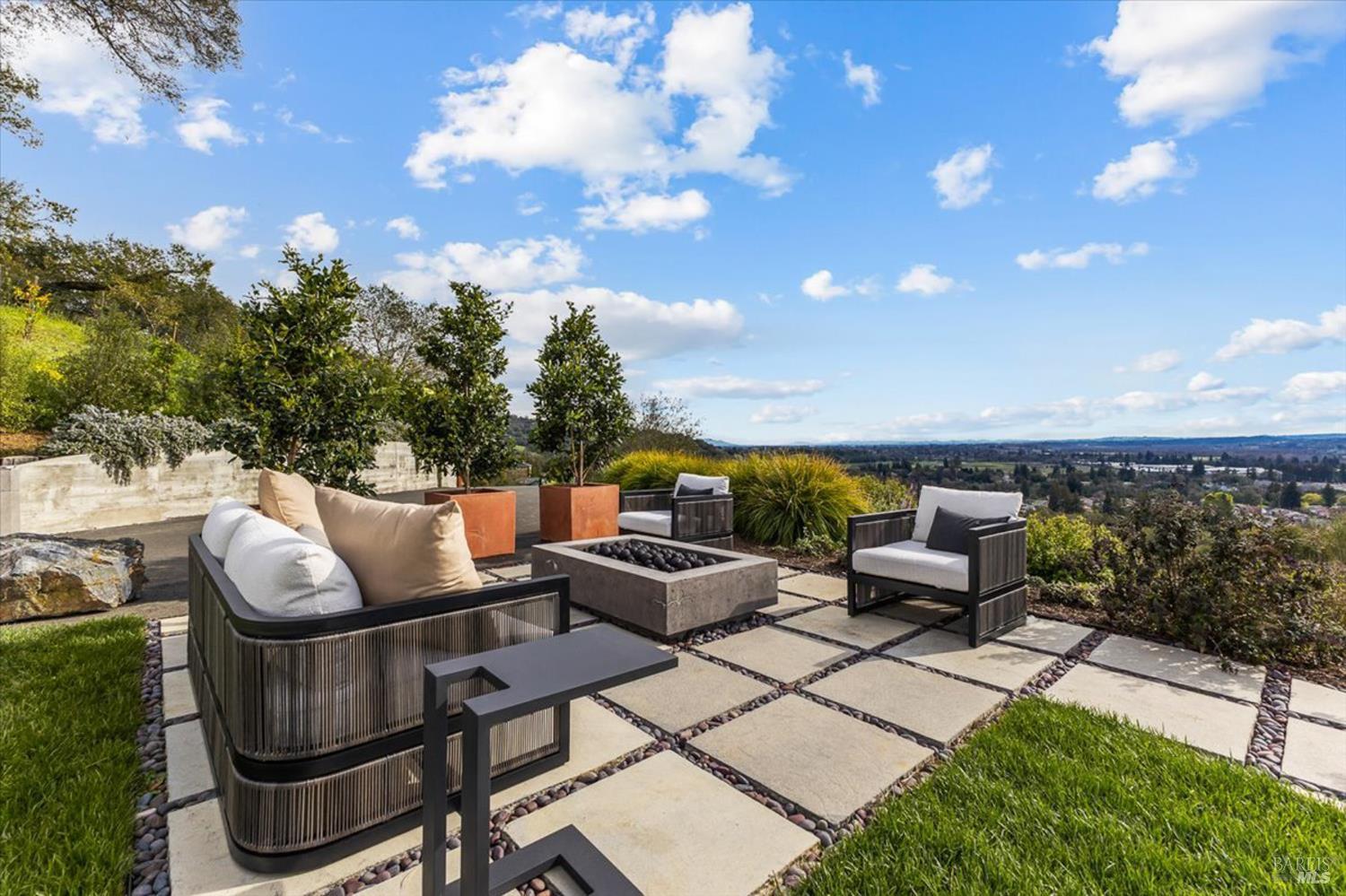 775 Benjamin Way Healdsburg, CA 95448 - Photo 80 of 96