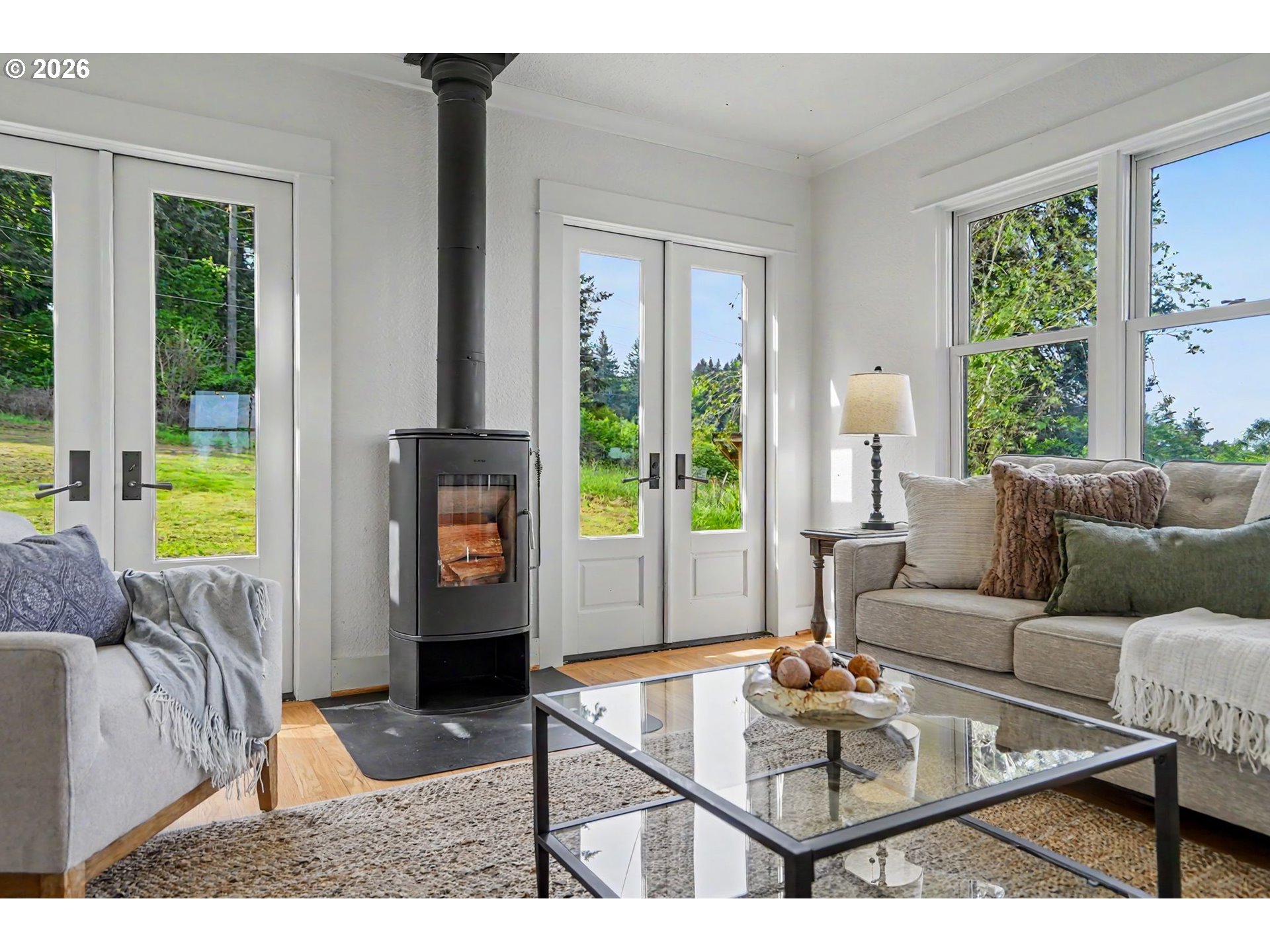 17135 Herigstad Road Northeast Silverton, OR 97381 - Photo 21 of 48 a living room with furniture and a window