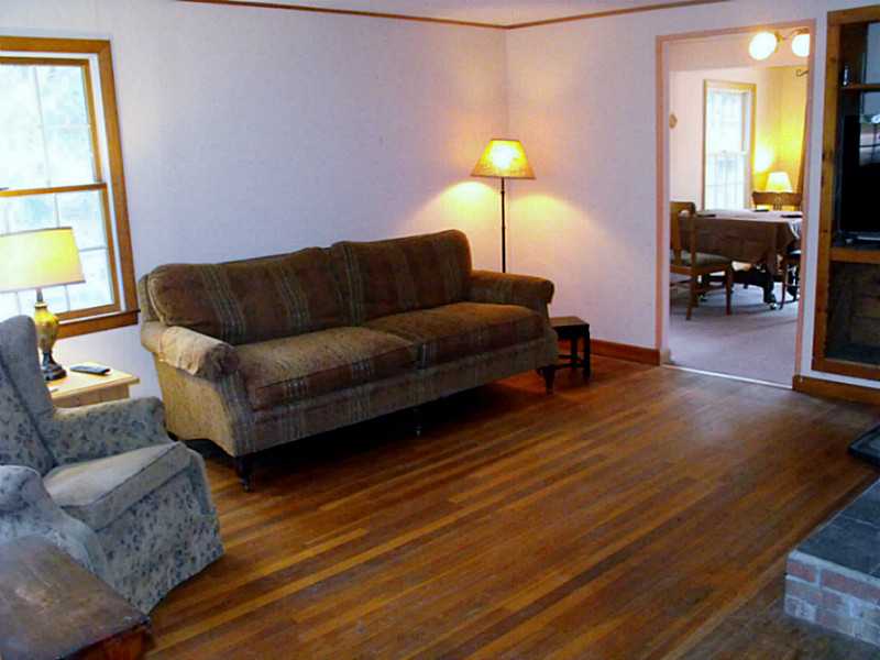 513 Switch Road Richmond, RI 02894 - Photo 9 of 19 Living Room.