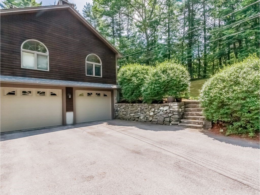 15 Turtle Rock Road Windham, NH 03087 - Photo 2 of 29