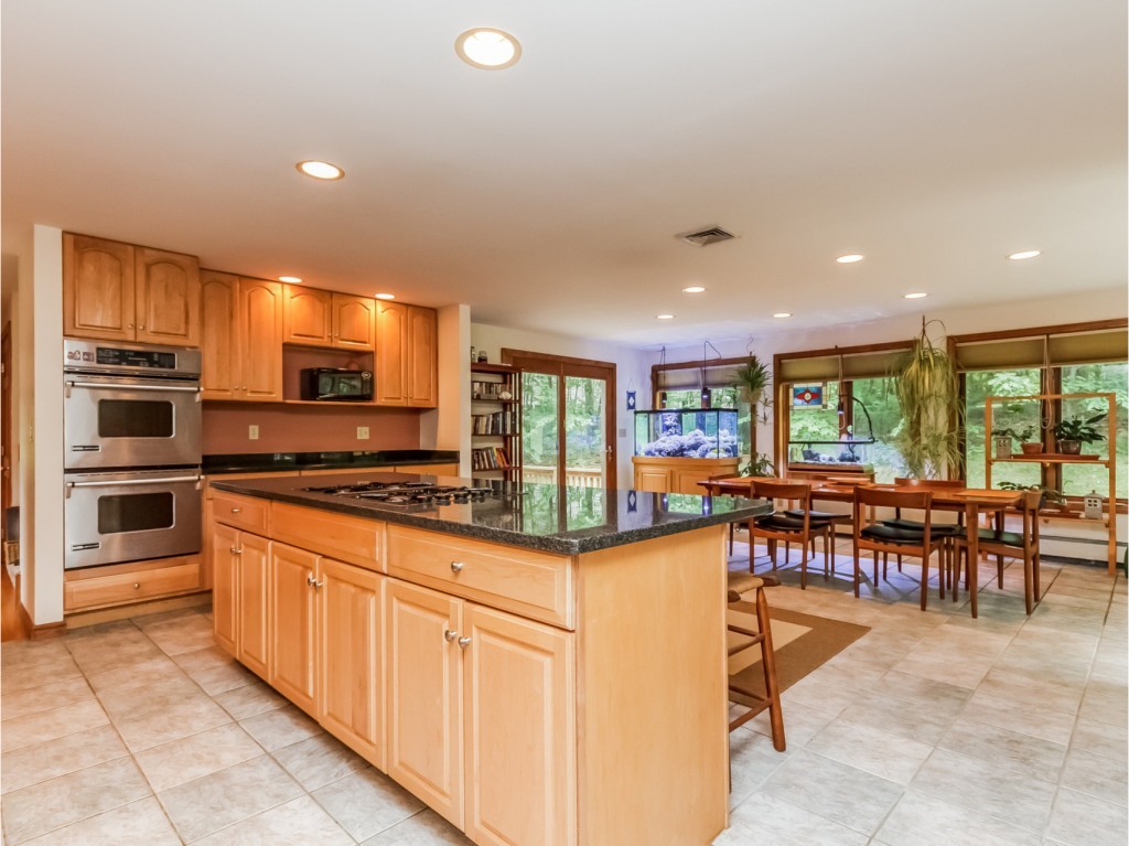 15 Turtle Rock Road Windham, NH 03087 - Photo 4 of 29