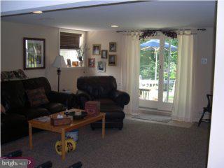 62 Pennlyn Road Churchville, PA 18966 - Photo 4 of 5 Gallery Image 4