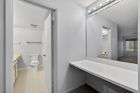 $399,900 | 1020 North Harlem Avenue, Unit 1E, River Forest, IL 60305