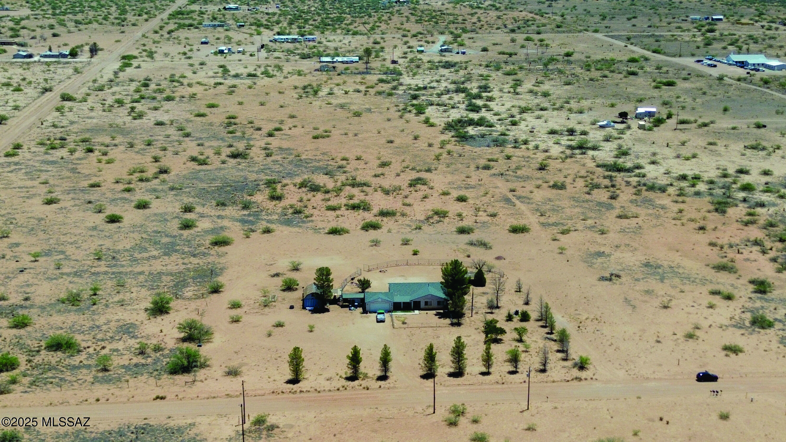 13242 Kit Carson Road Pearce, AZ 85625 - Photo 4 of 50