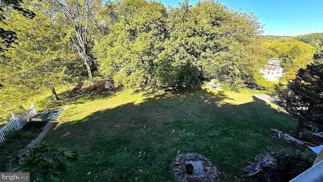 $370,000 | 121 East Summit Street, Mohnton, PA 19540