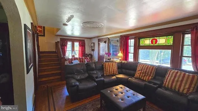 $370,000 | 121 East Summit Street, Mohnton, PA 19540