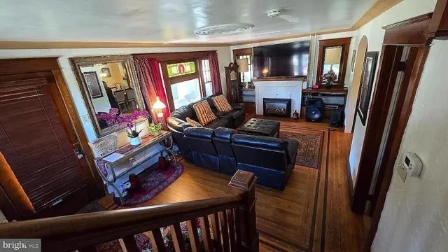 $370,000 | 121 East Summit Street, Mohnton, PA 19540