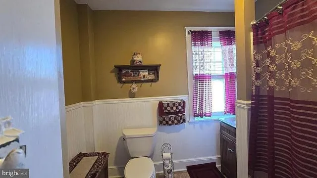 $370,000 | 121 East Summit Street, Mohnton, PA 19540