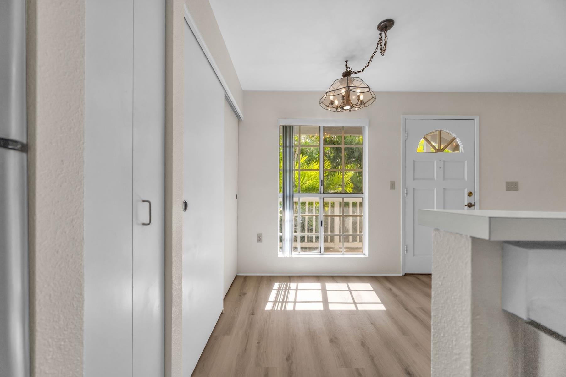160 Keonekai Road, Unit 18202 Kihei, HI 96753 - Photo 18 of 25 a view of an empty room with a window