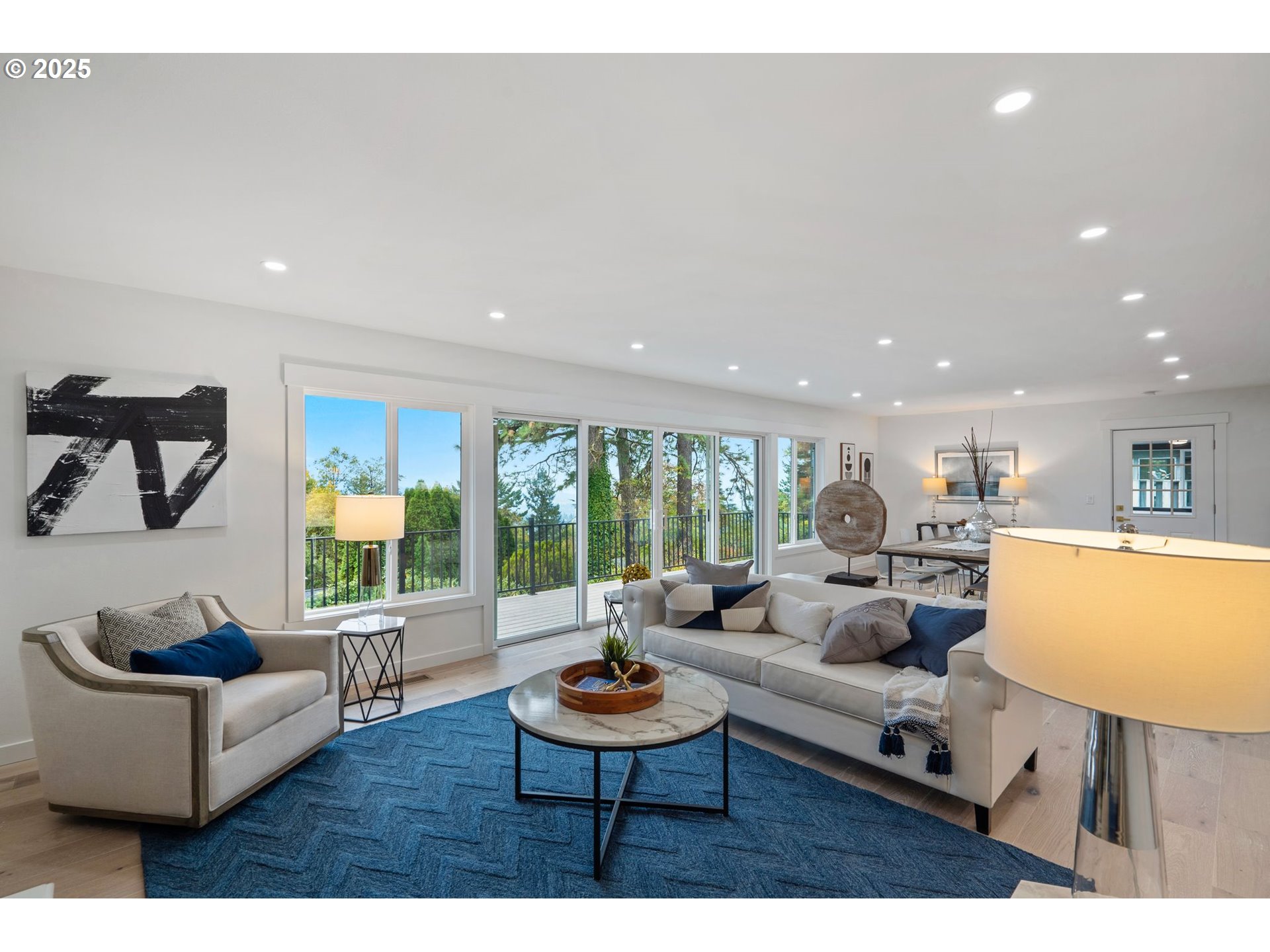 4175 Southwest Council Crest Drive Portland, OR 97239 - Photo 13 of 48