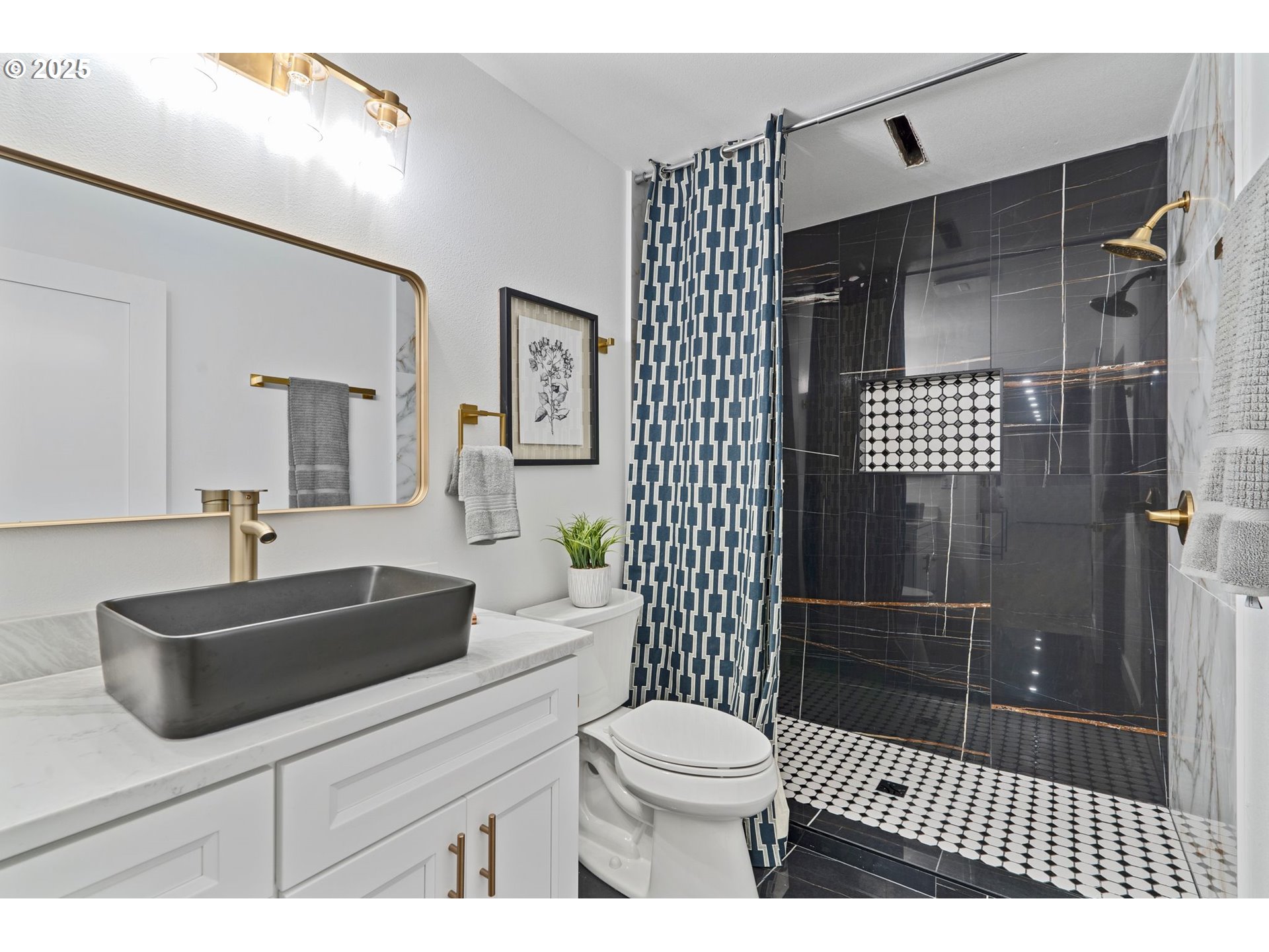 4175 Southwest Council Crest Drive Portland, OR 97239 - Photo 29 of 48