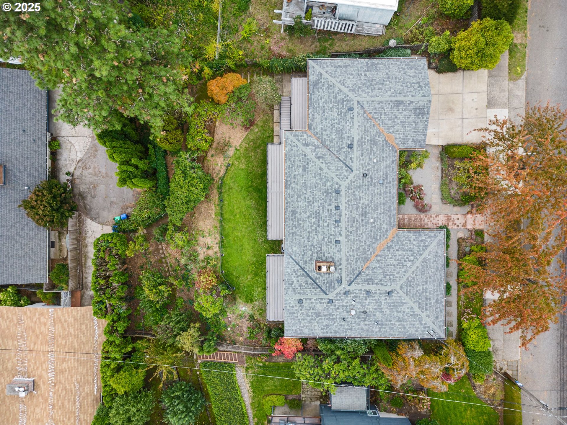 4175 Southwest Council Crest Drive Portland, OR 97239 - Photo 42 of 48