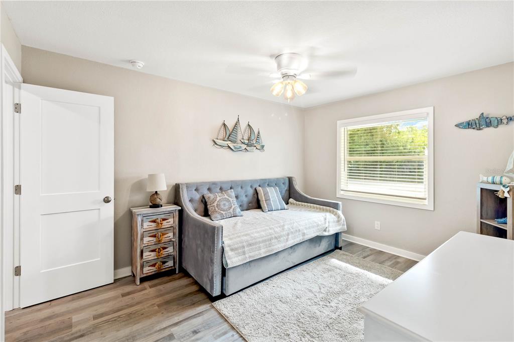 526 Conrad Road Venice, FL 34293 - Photo 20 of 27
