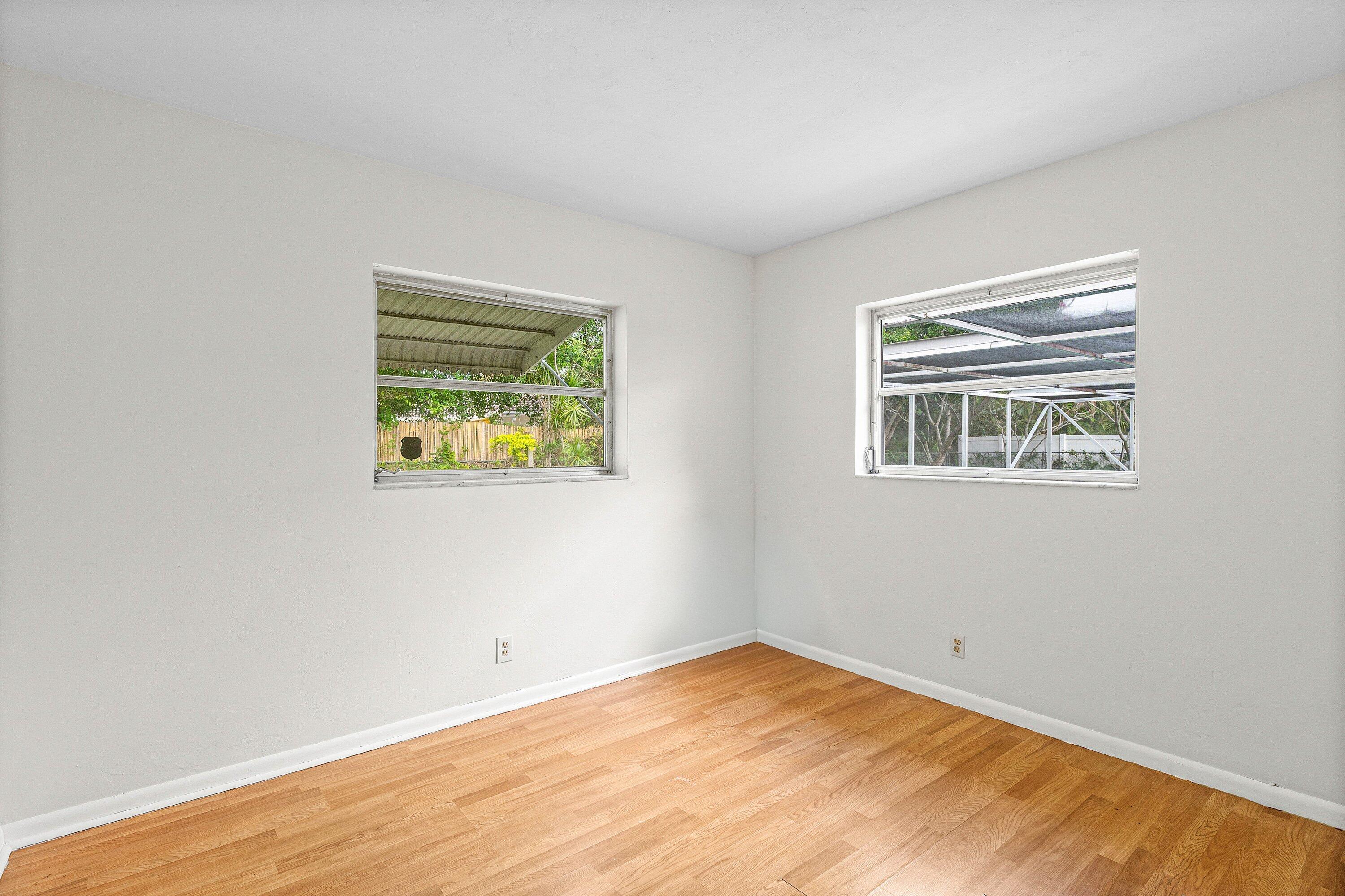 931 Northwest 9th Court Boca Raton, FL 33486 - Photo 14 of 30 021-931Northwest9thCourt-BocaRaton-FL-33