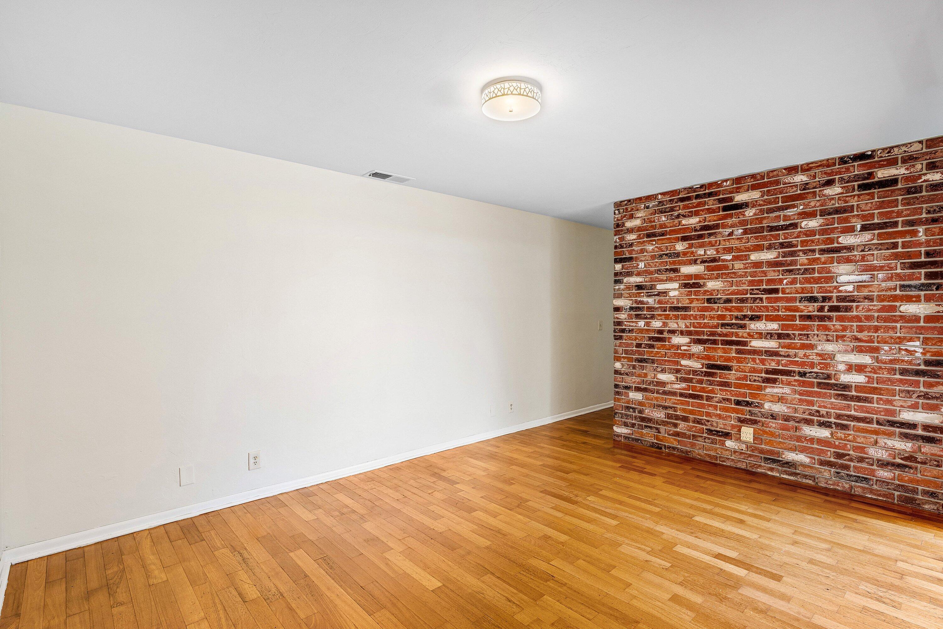 931 Northwest 9th Court Boca Raton, FL 33486 - Photo 9 of 30 Family room