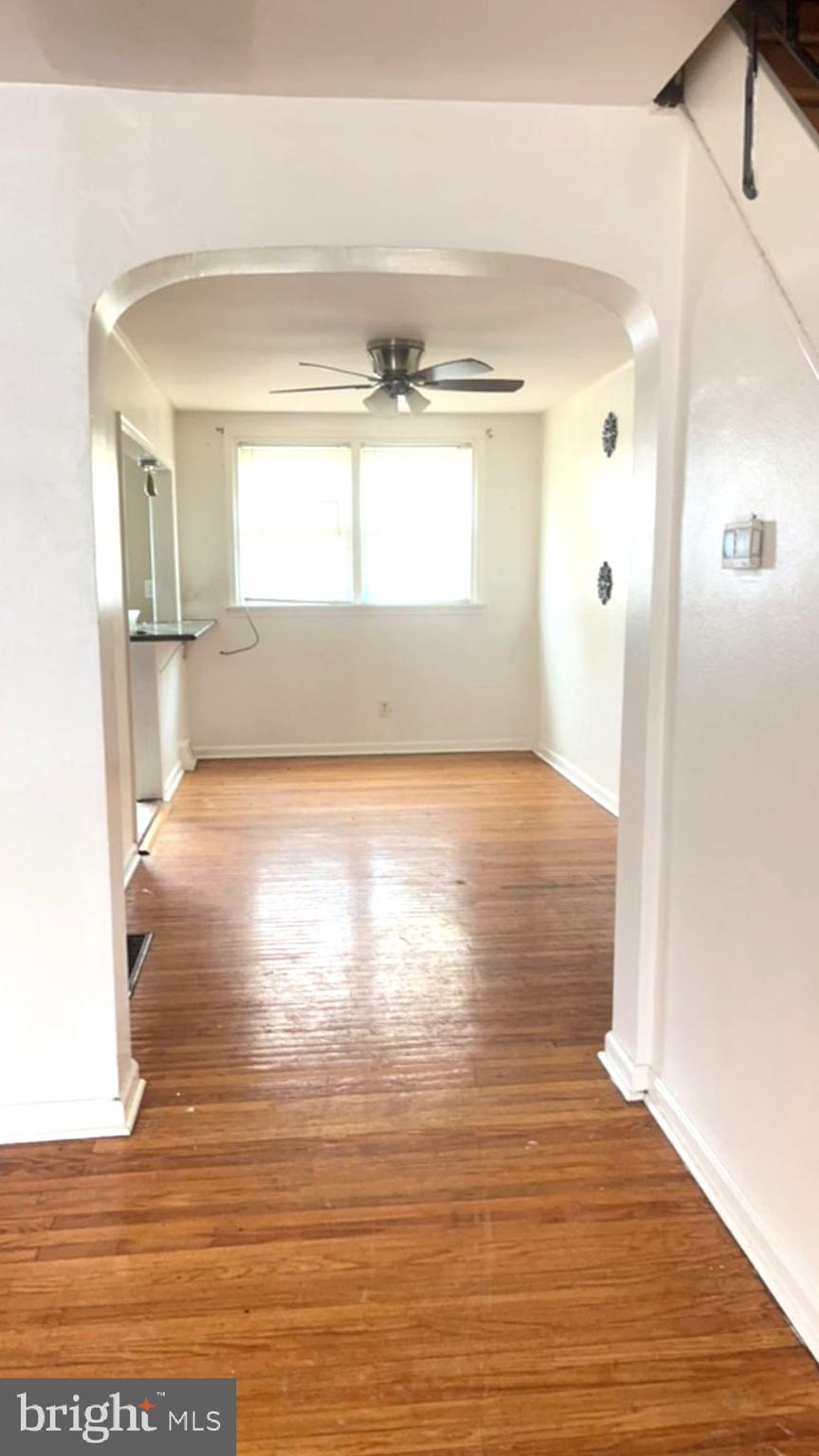 351 East Claremont Road Philadelphia, PA 19120 - Photo 22 of 30