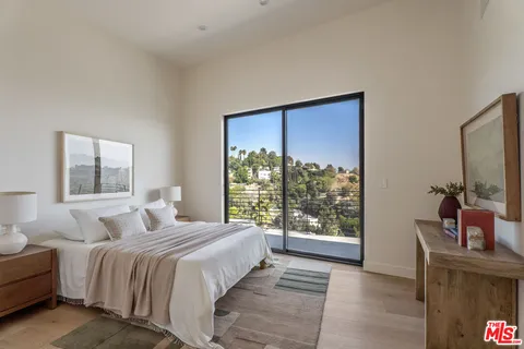 $1,995,000 | 4691 Glenalbyn Drive, Los Angeles, CA 90065