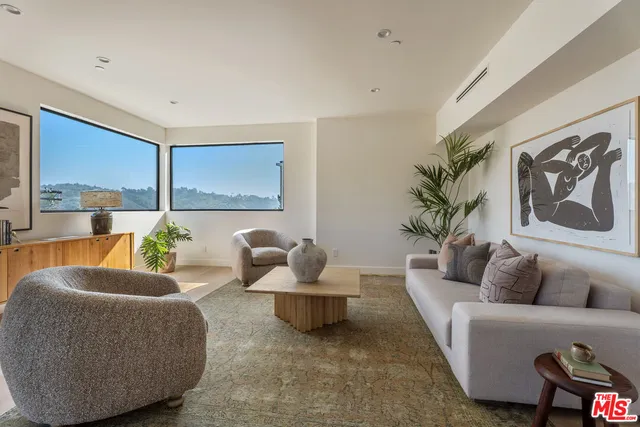 $1,995,000 | 4691 Glenalbyn Drive, Los Angeles, CA 90065