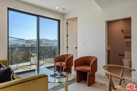 $1,995,000 | 4691 Glenalbyn Drive, Los Angeles, CA 90065