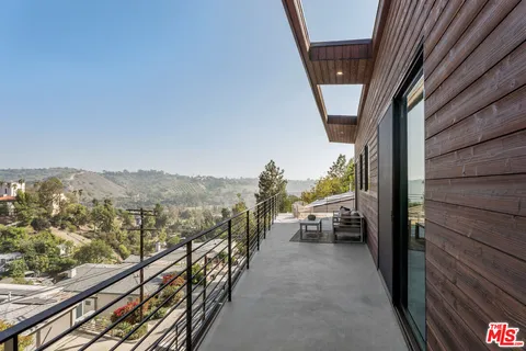 $1,995,000 | 4691 Glenalbyn Drive, Los Angeles, CA 90065
