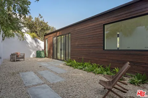 $1,995,000 | 4691 Glenalbyn Drive, Los Angeles, CA 90065