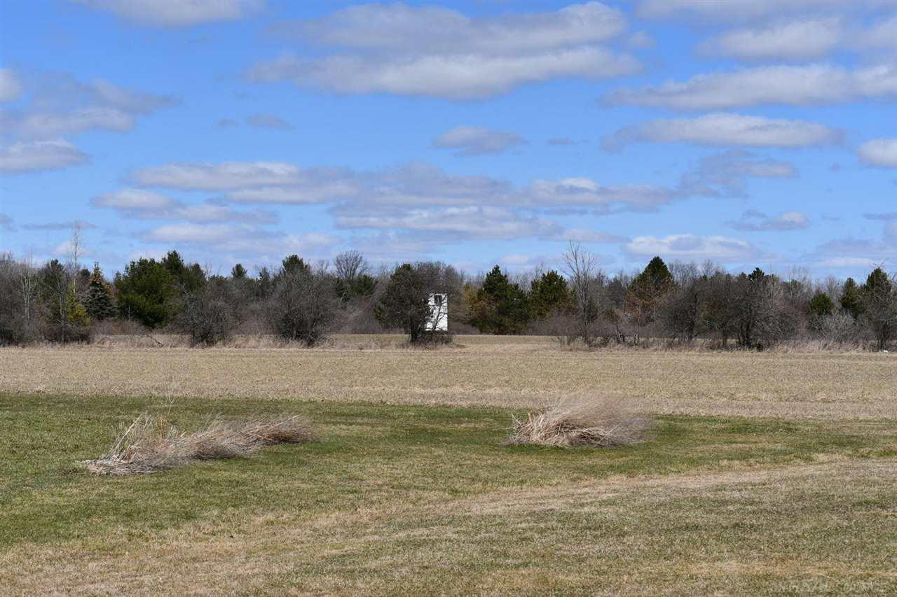 6300 Burtch Road Jeddo, MI 48032 - Photo 7 of 69 50069746-7.JPG