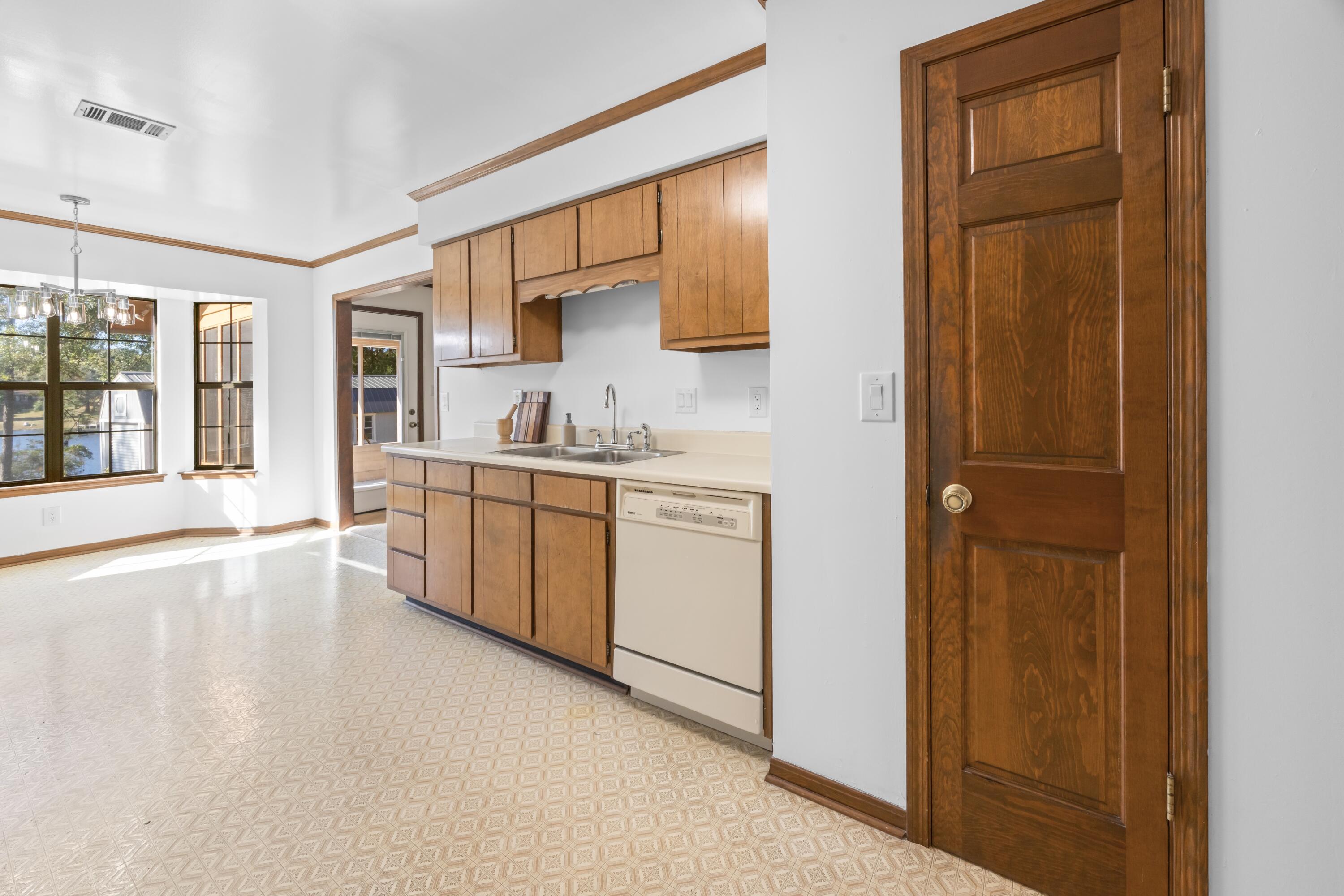 3066 Craig Terrace Crestview, FL 32539 - Photo 15 of 64 602A9794